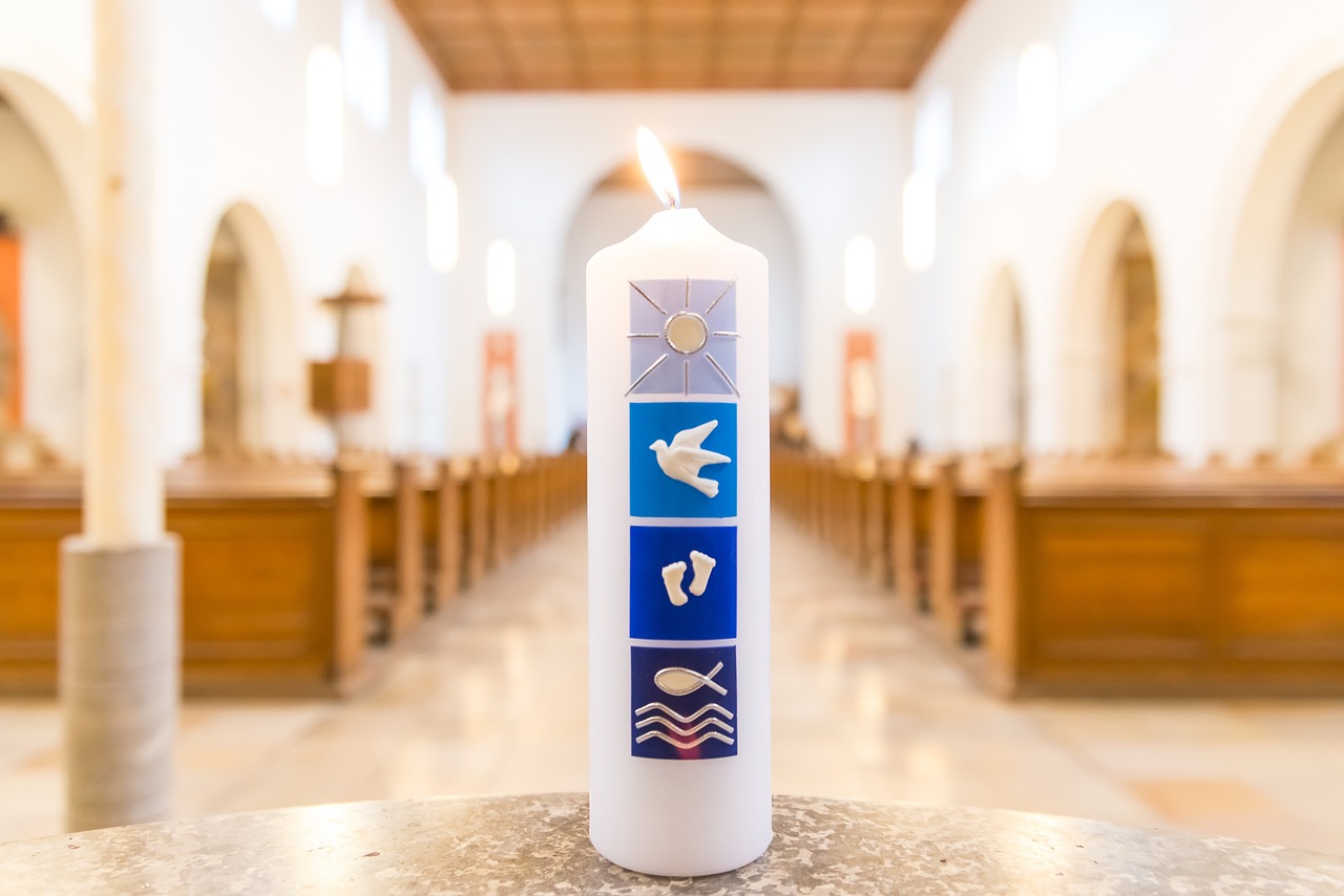 entdecken sie inspirierende taufgedichte, die besondere momente feiern und die tiefen gefühle der liebe und spiritualität ausdrücken. perfekt für einladungen, glückwünsche oder persönliche widmungen.